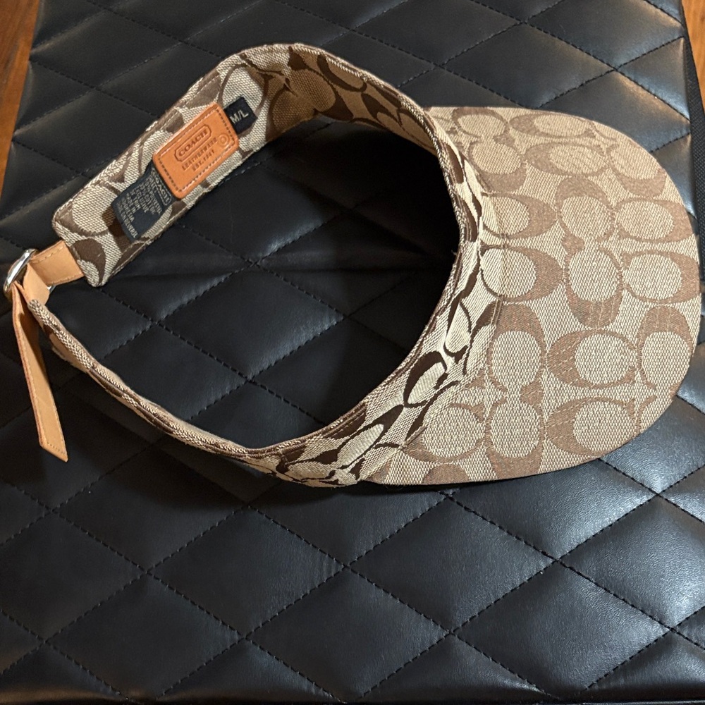 COACH Visor NWOT Size M/L - Picture 3 of 5